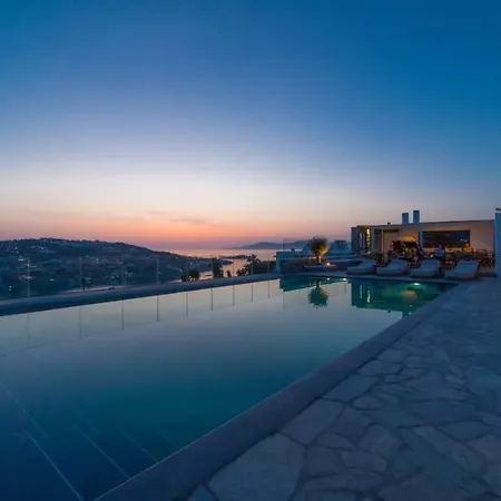 Sonia * Mykonos Town